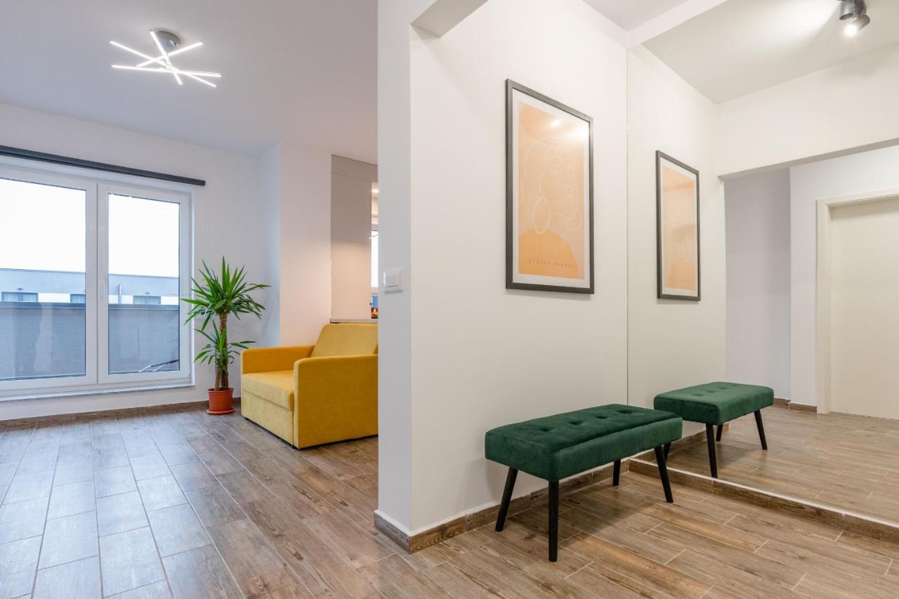 Skylark - Zurich Studio With Terrace & Mountain View Brasov Exterior photo